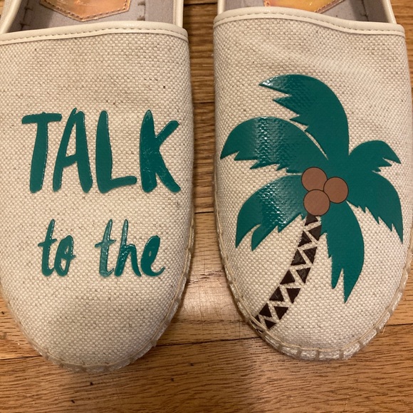 NWOT Circus by Sam Edelman Canvas Flats 8.5 - Picture 9 of 9